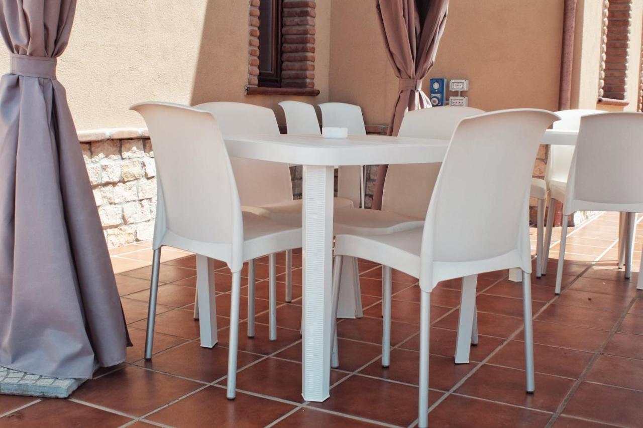 Agriturismo Albachiara Bisignano ภายนอก รูปภาพ