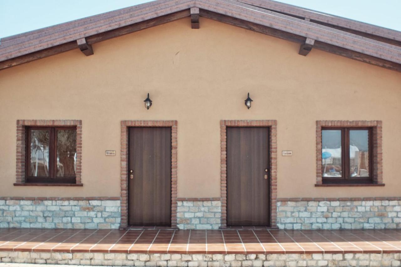 Agriturismo Albachiara Bisignano ภายนอก รูปภาพ